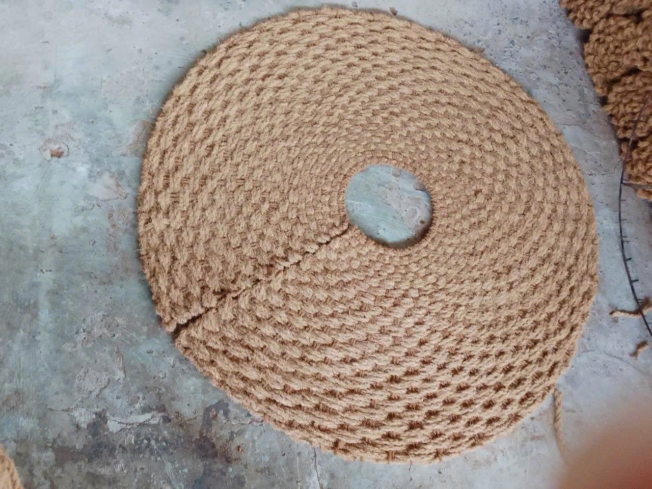 mulch-mat-round-detail